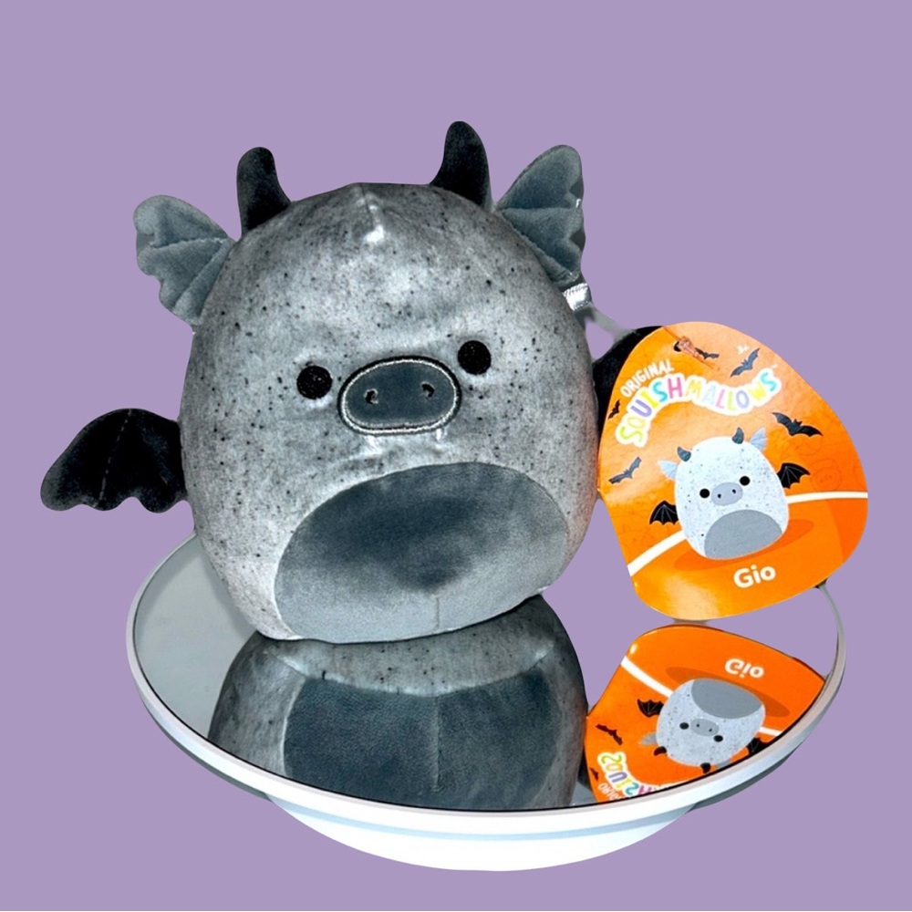 - Squishmallows Gio 4" Gargoyle Halloween New With Tags